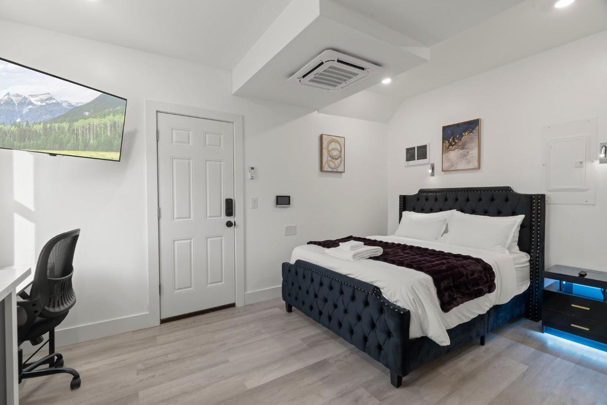 New Season Royals, Airport West Hotel Chester Ruang foto